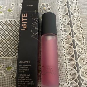 Bite beauty pre makeup lip serum